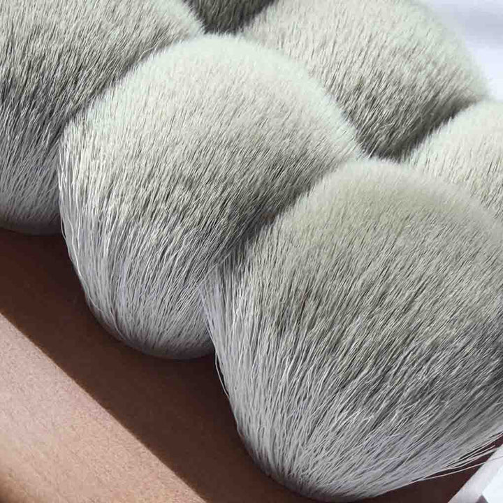 The Omno Body & Face Brush